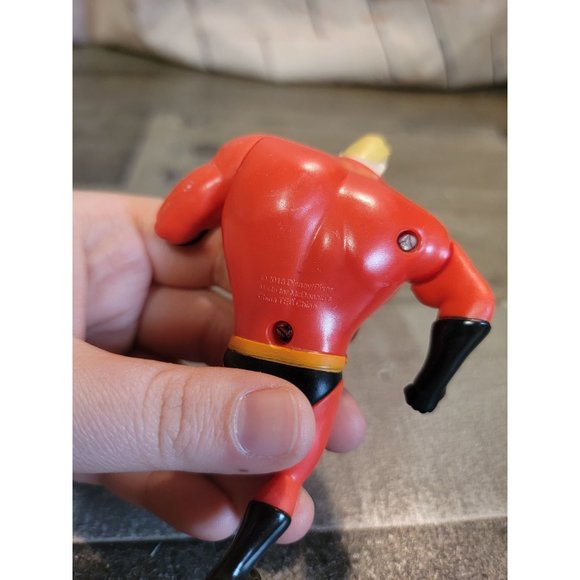 2018 McDonald's mr. incredible toy figure Disney Pixar - Picture 5 of 6